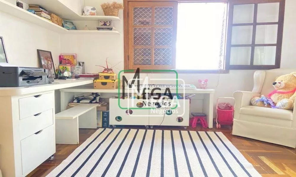 Casa, 3 quartos, 240 m² - Foto 31