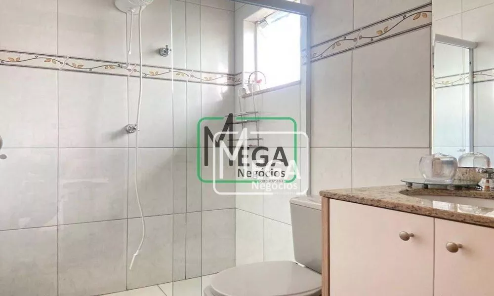 Casa, 3 quartos, 240 m² - Foto 26