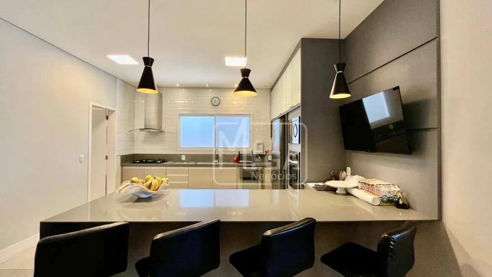 Casa, 4 quartos, 380 m² - Foto 5