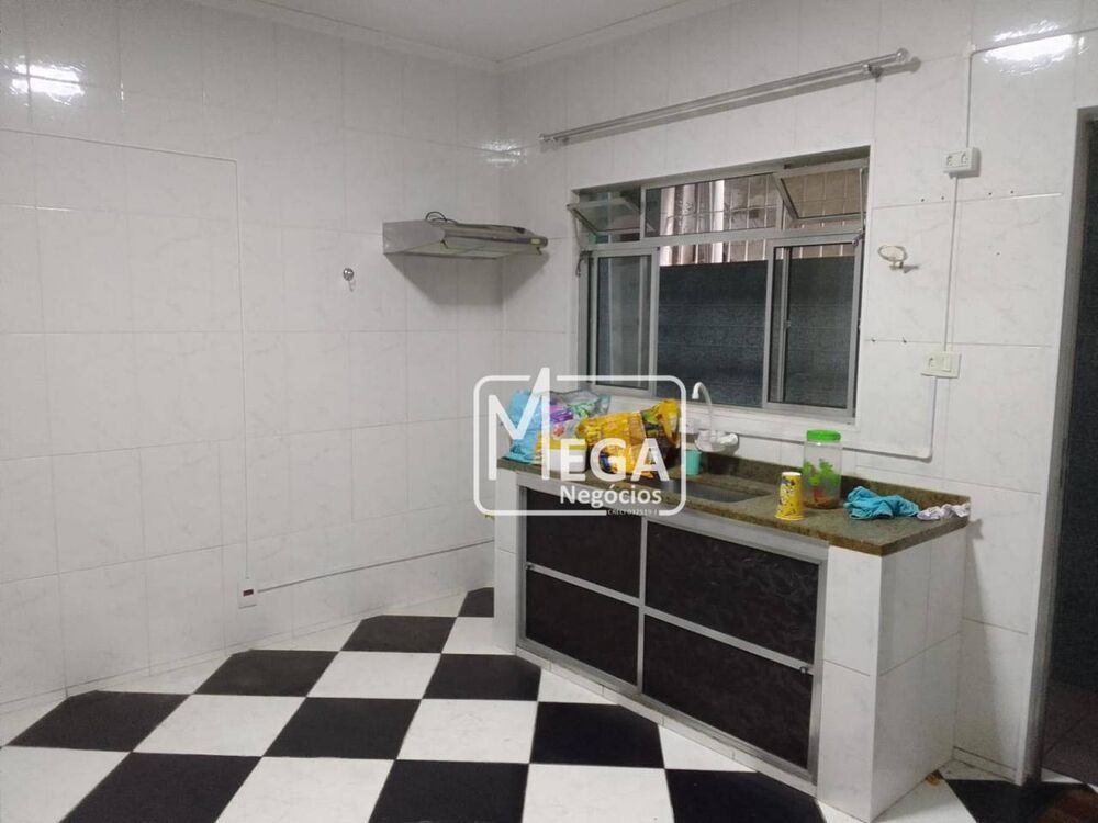 Casa, 4 quartos, 207 m² - Foto 2