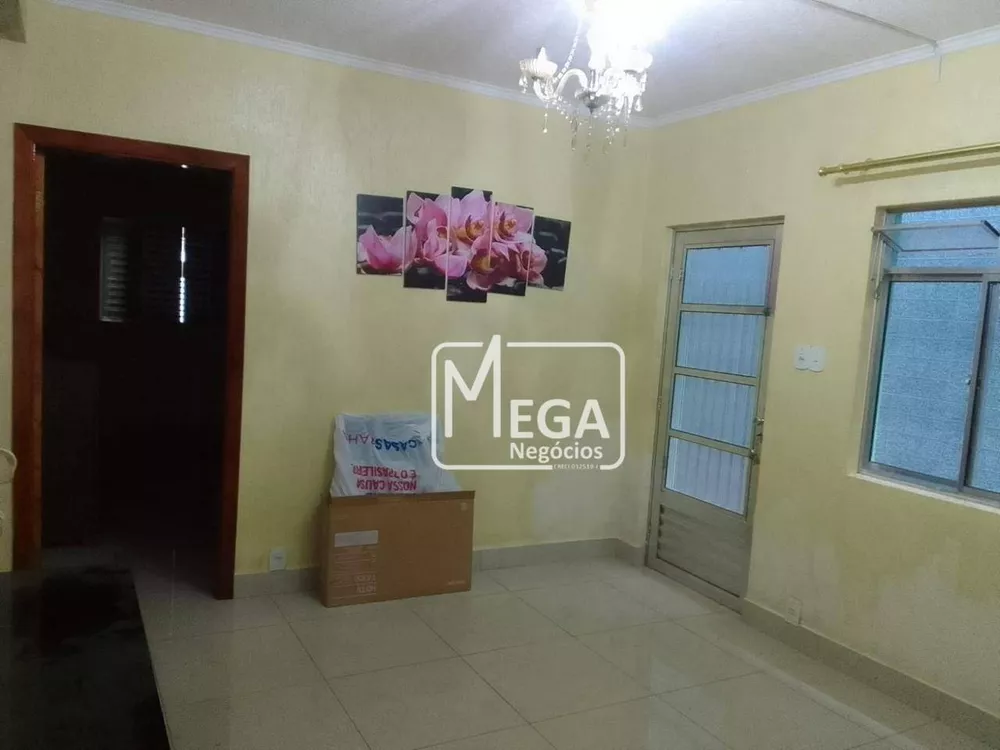 Casa, 4 quartos, 207 m² - Foto 4