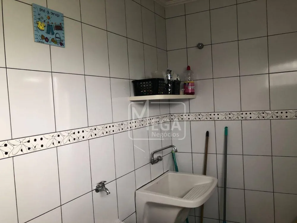 Casa, 3 quartos, 180 m² - Foto 2