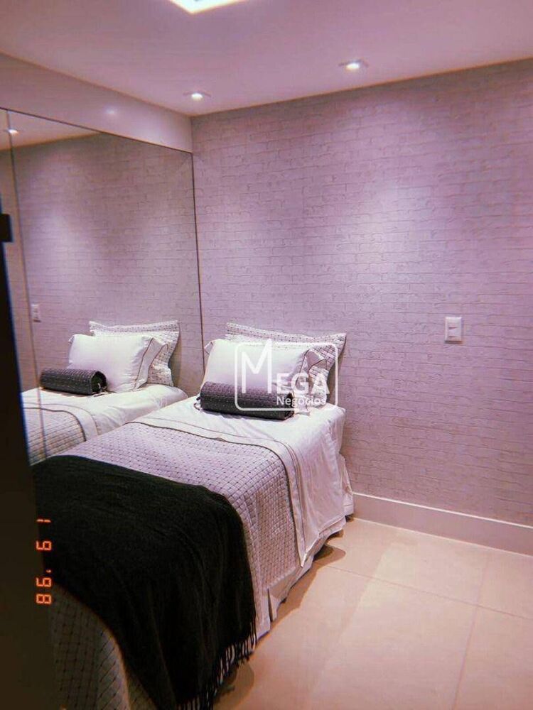 Apartamento à venda com 2 quartos, 74m² - Foto 3