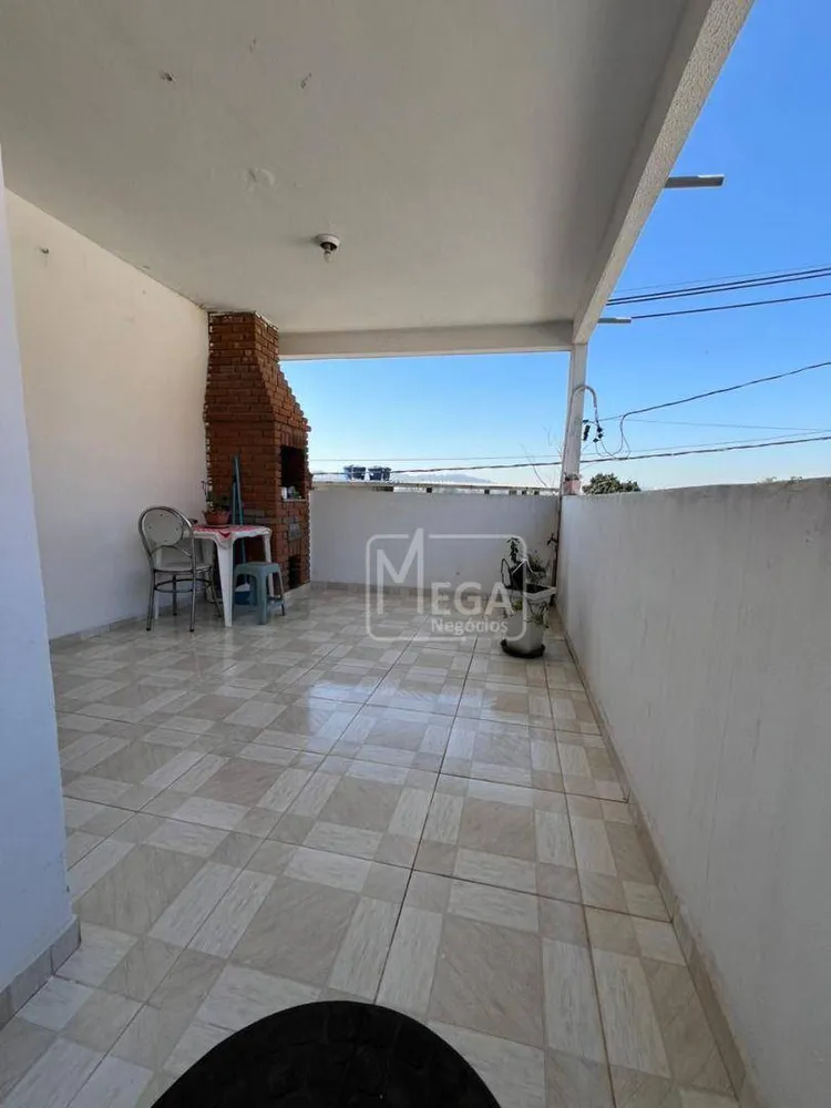 Casa, 3 quartos, 269 m² - Foto 1