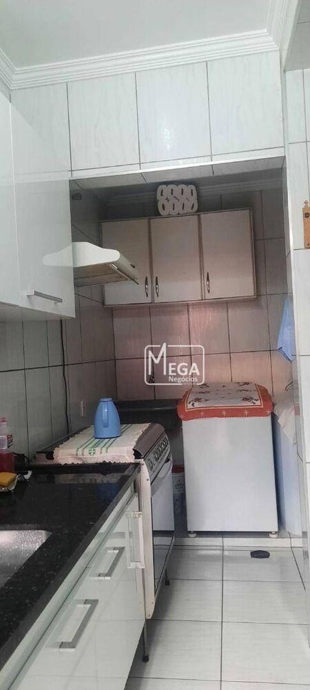 Casa à venda com 3 quartos, 100m² - Foto 4
