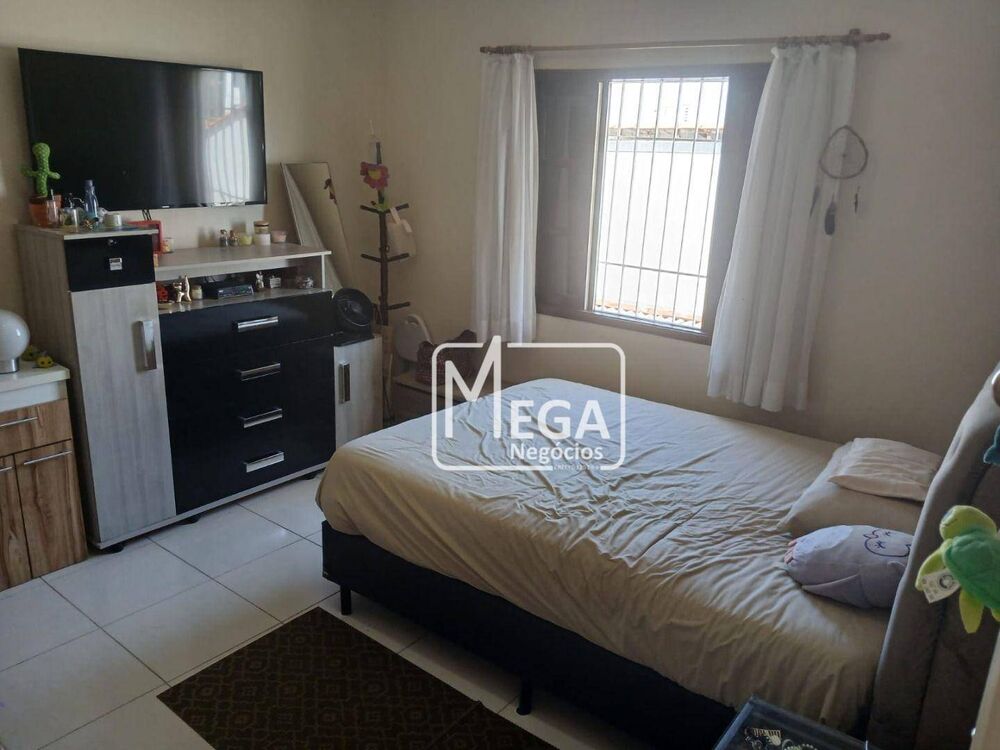 Casa, 3 quartos, 136 m² - Foto 3