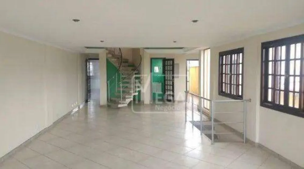 Sobrado, 3 quartos, 400 m² - Foto 3