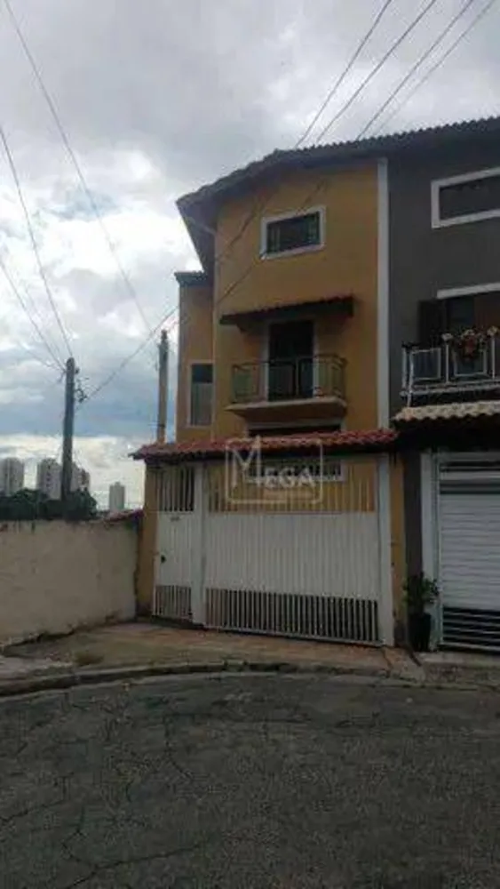 Sobrado, 3 quartos, 400 m² - Foto 1