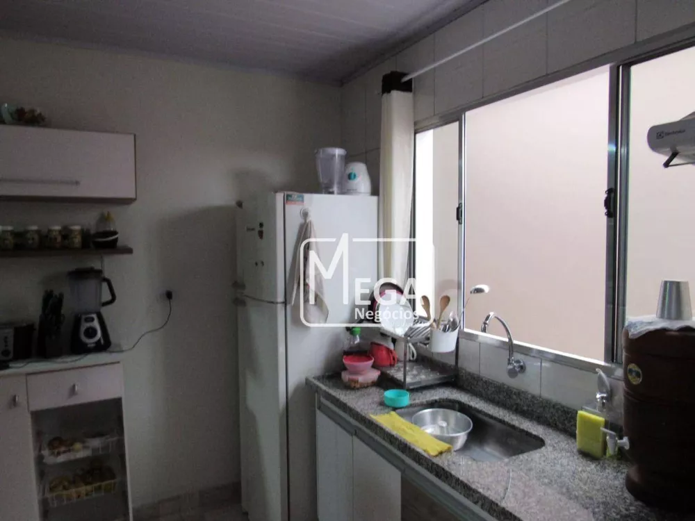 Casa, 4 quartos, 250 m² - Foto 21