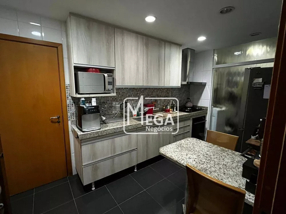 Apartamento, 3 quartos, 133 m² - Foto 2