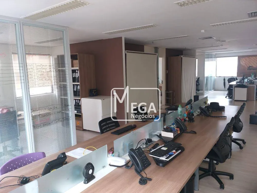 Sala-Conjunto, 230 m² - Foto 1