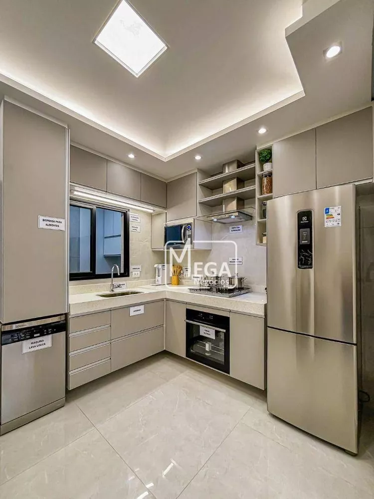 Casa, 4 quartos, 160 m² - Foto 2