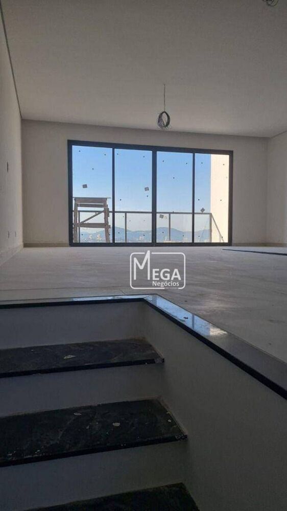 Casa, 3 quartos, 263 m² - Foto 2