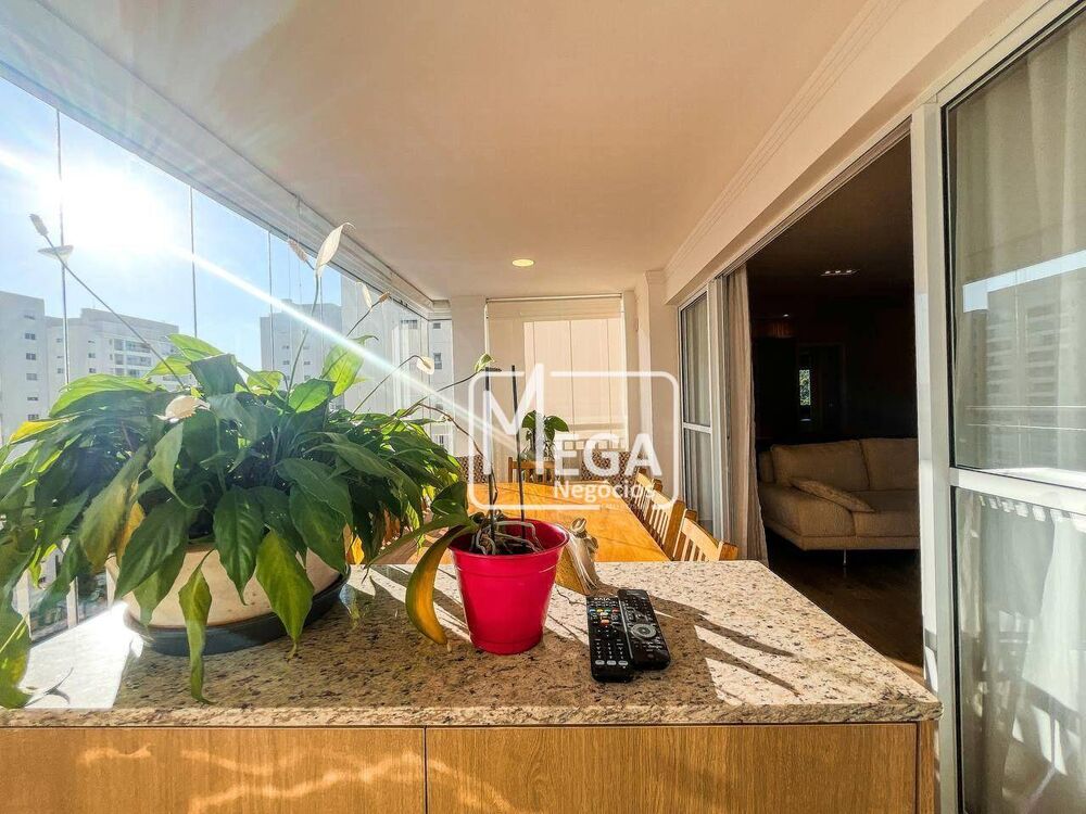 Apartamento, 3 quartos, 132 m² - Foto 1