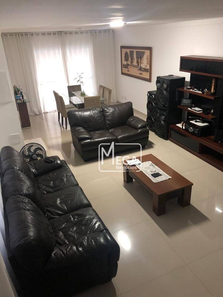 Casa, 3 quartos, 234 m² - Foto 5