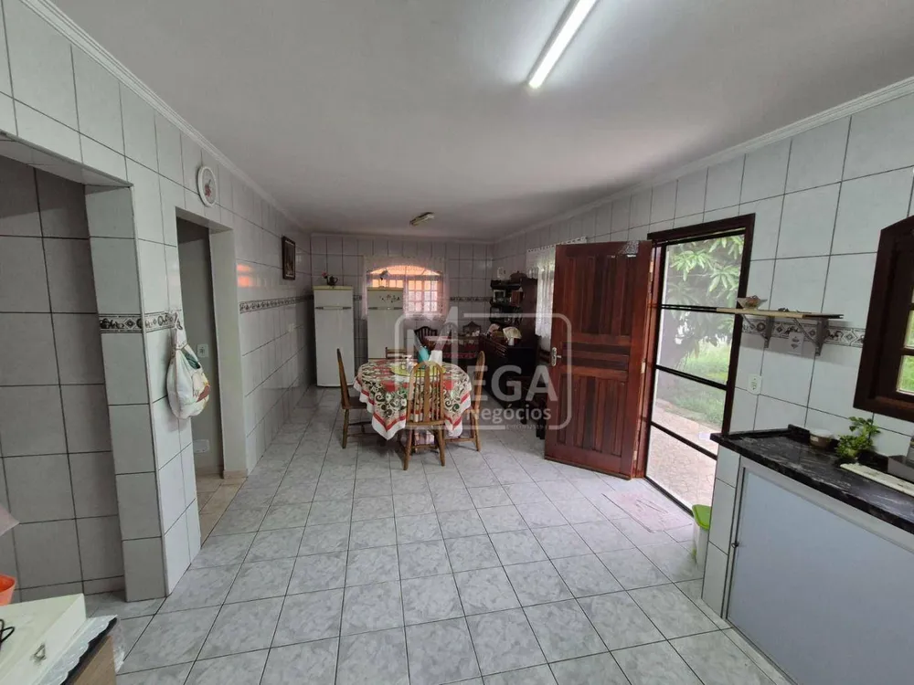 Casa, 4 quartos, 270 m² - Foto 13