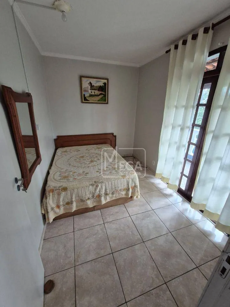 Casa, 4 quartos, 270 m² - Foto 2