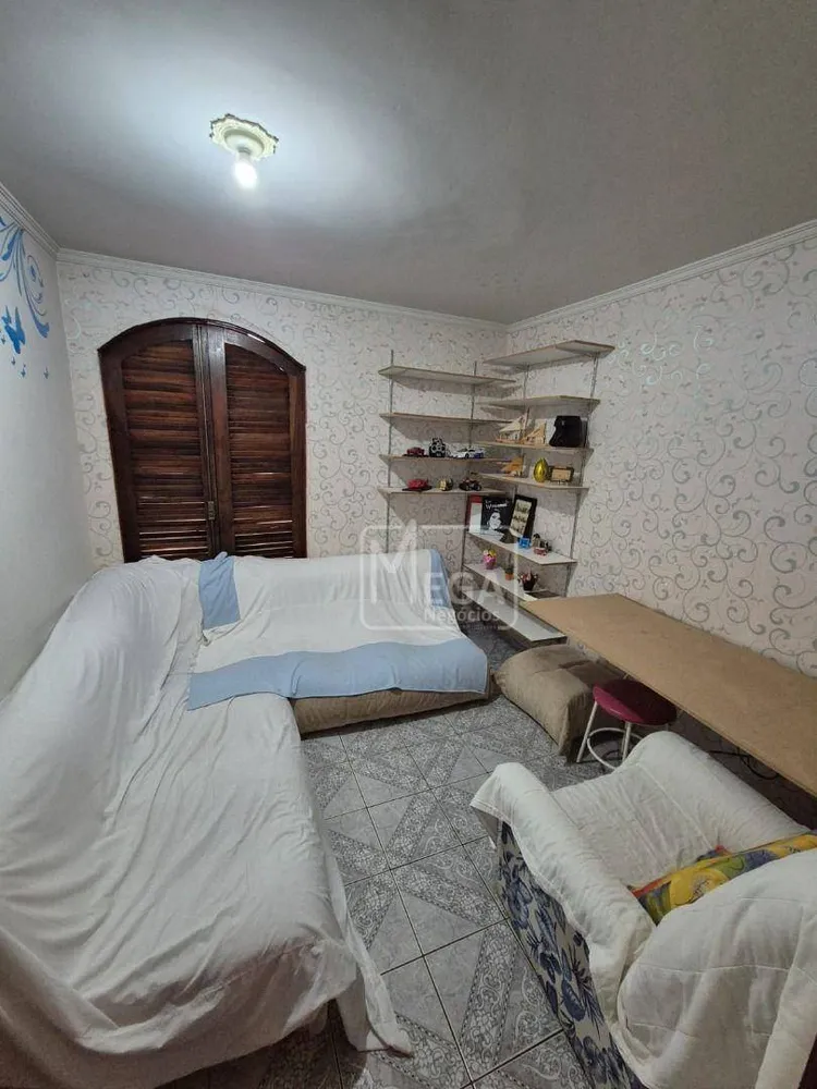 Casa, 4 quartos, 270 m² - Foto 6