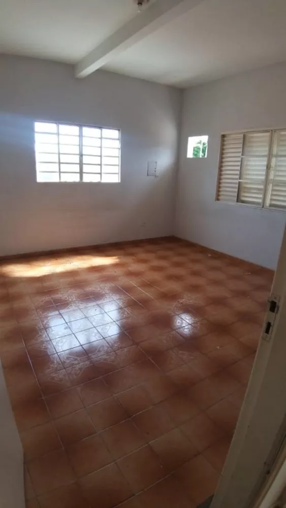 Casa à venda com 5 quartos, 248m² - Foto 22