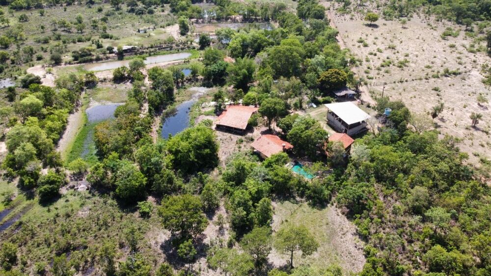 Chácara à venda com 2 quartos, 19000m² - Foto 2