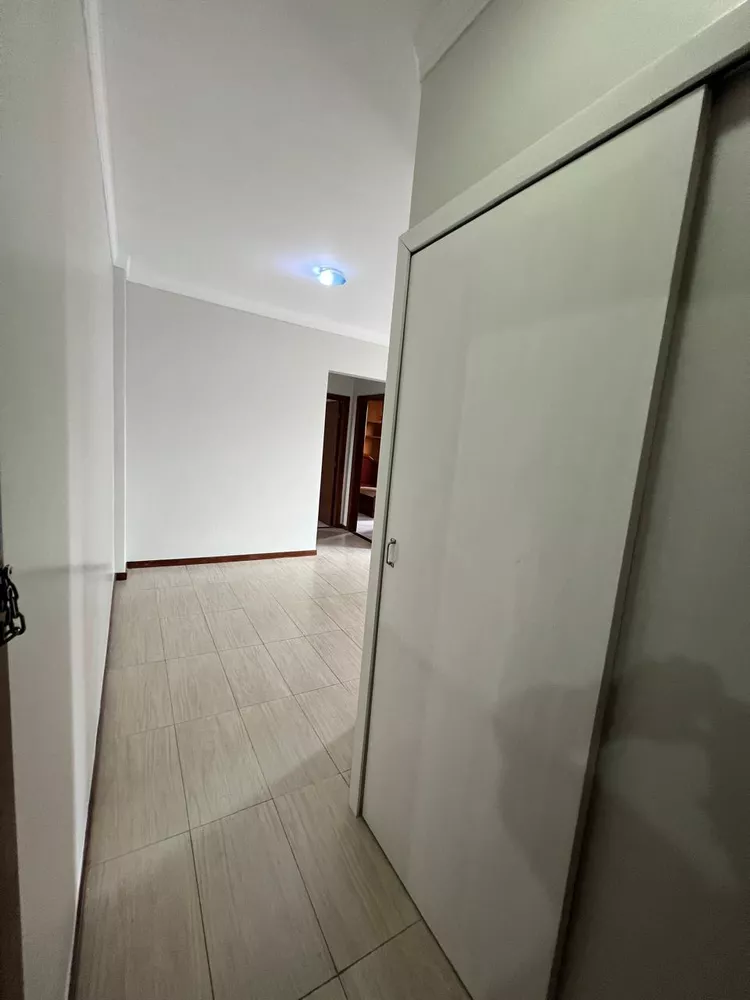 Apartamento para alugar com 2 quartos, 65m² - Foto 3