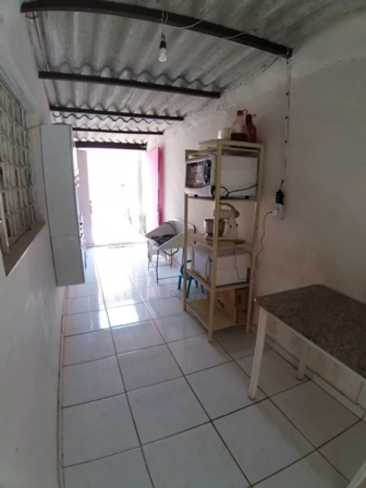 Casa à venda com 3 quartos, 194m² - Foto 8