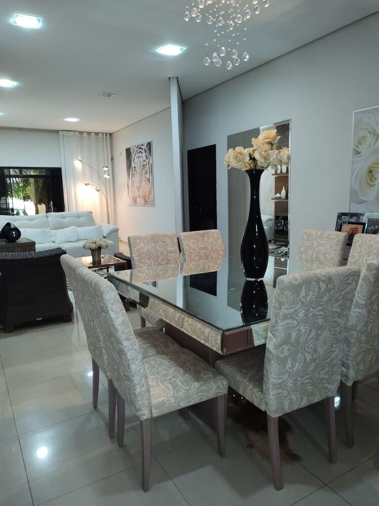 Casa, 3 quartos, 230 m² - Foto 1