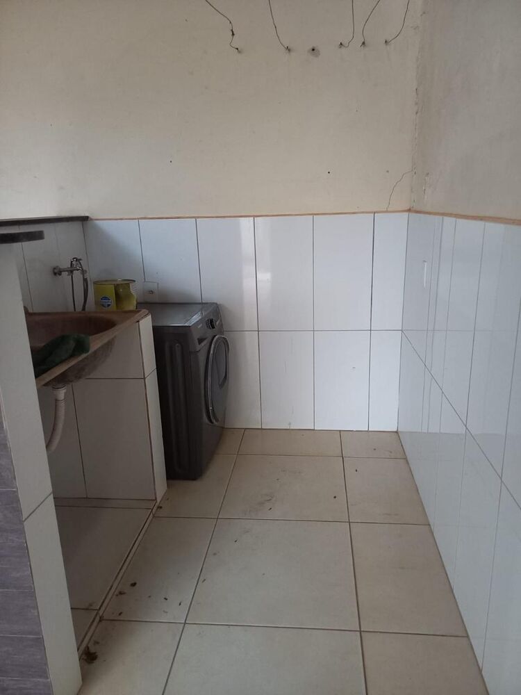 Casa de Condomínio à venda com 3 quartos, 195m² - Foto 4