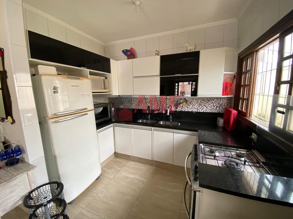 Casa, 7 quartos, 226 m² - Foto 10