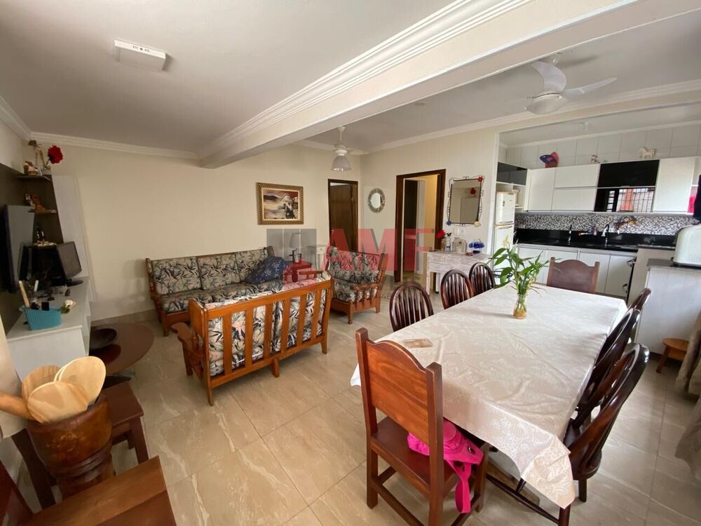 Casa, 7 quartos, 226 m² - Foto 8