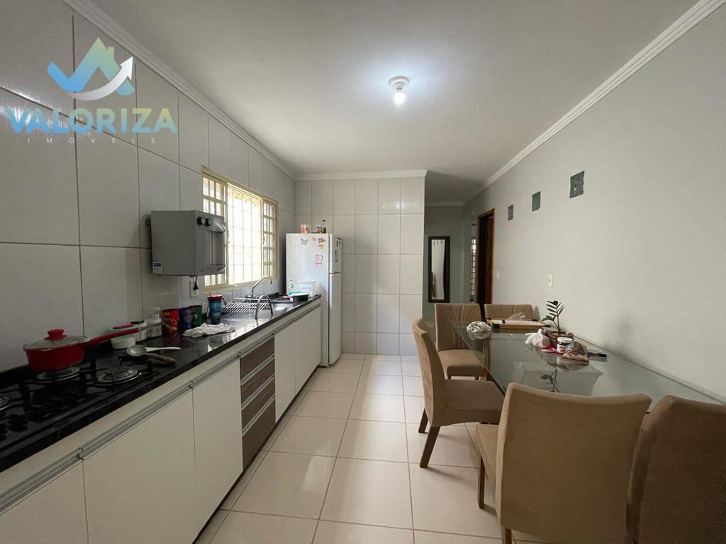 Casa à venda com 3 quartos, 114m² - Foto 5