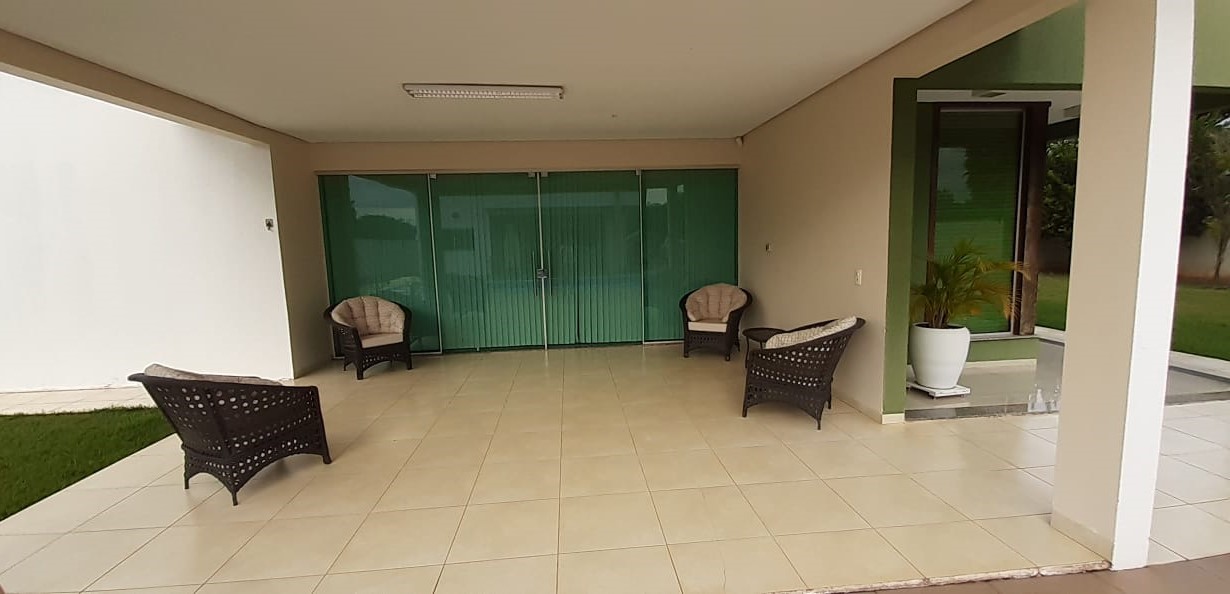 Casa de Condomínio à venda com 3 quartos, 270m² - Foto 4