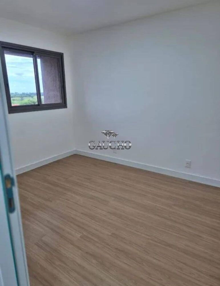 Apartamento para alugar com 3 quartos, 130m² - Foto 3