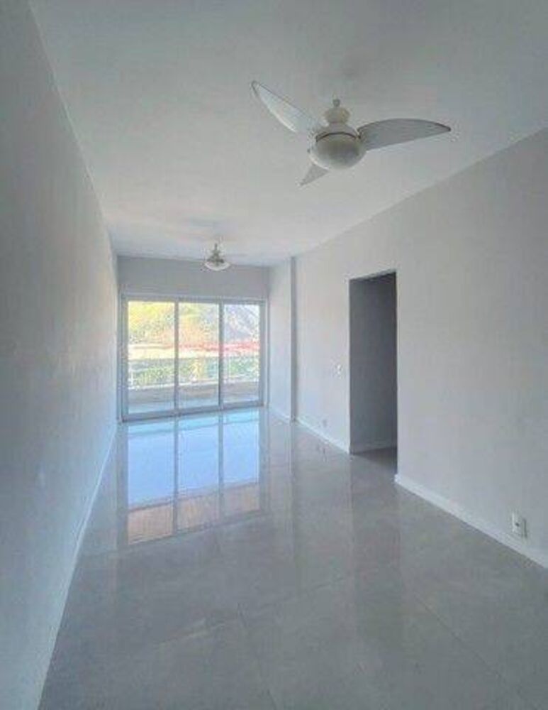 Apartamento à venda com 3 quartos, 110m² - Foto 3