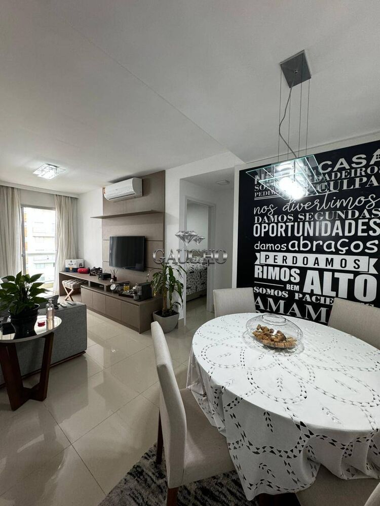 Apartamento à venda e aluguel com 2 quartos, 79m² - Foto 1
