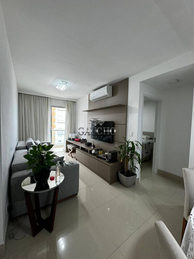Apartamento à venda e aluguel com 2 quartos, 79m² - Foto 2
