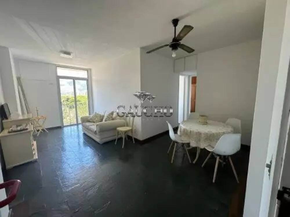 Apartamento à venda com 2 quartos, 58m² - Foto 1