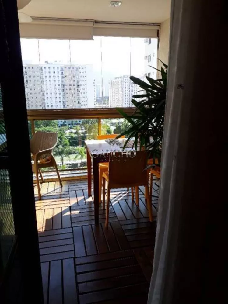 Apartamento à venda com 3 quartos, 67m² - Foto 3