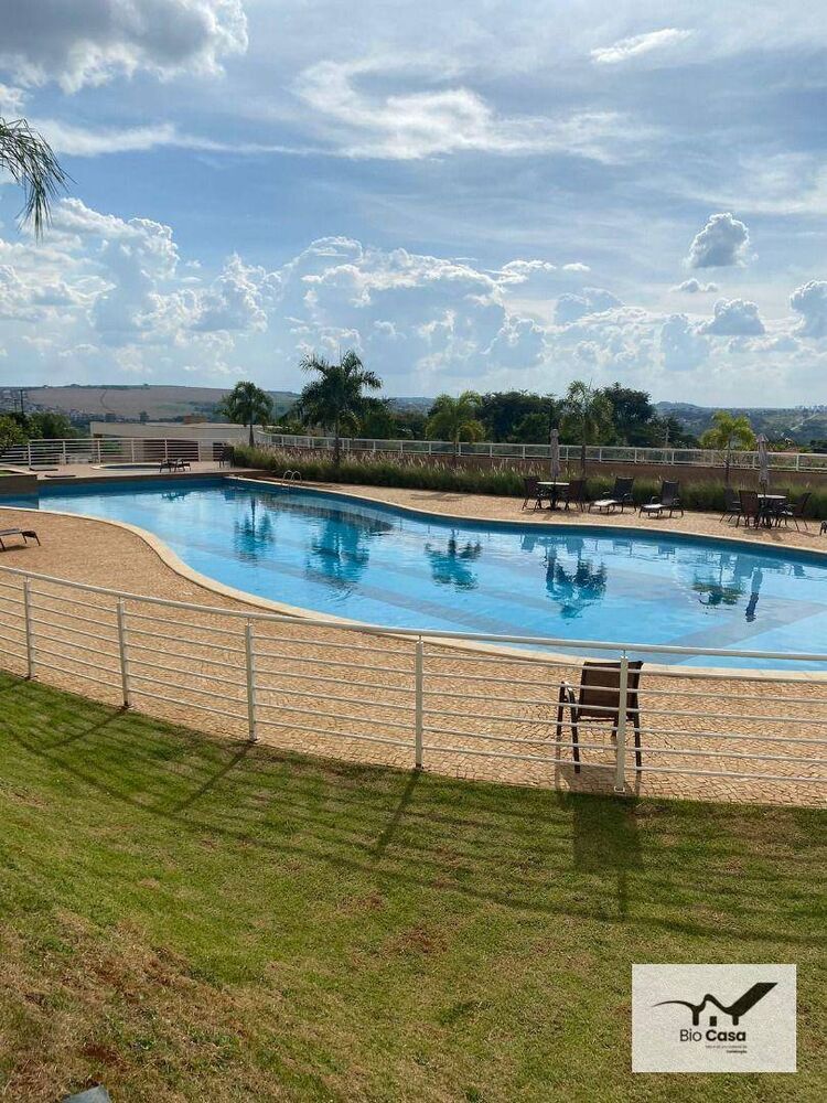 Apartamento à venda com 2 quartos, 71m² - Foto 1