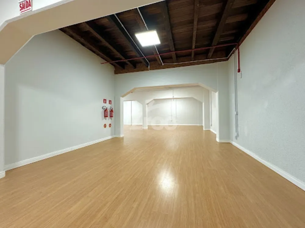 Sala-Conjunto, 700 m² - Foto 1