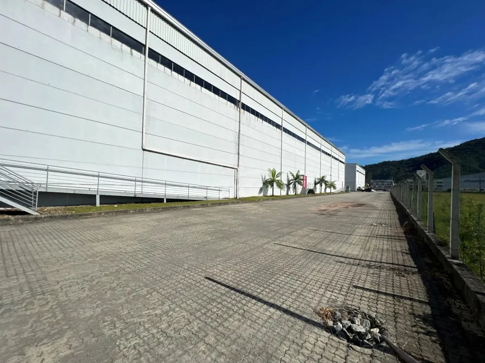 Depósito-Galpão, 7115 m² - Foto 1