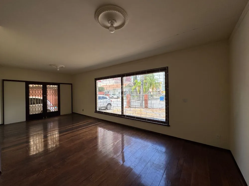 Casa, 5 quartos, 462 m² - Foto 2