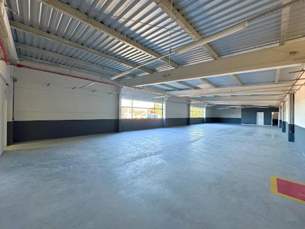 Sala-Conjunto, 300 m² - Foto 2