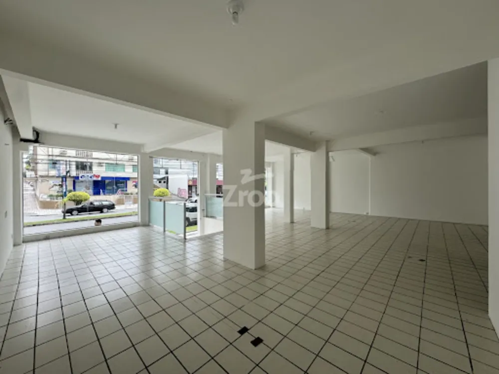 Loja-Salão, 400 m² - Foto 1