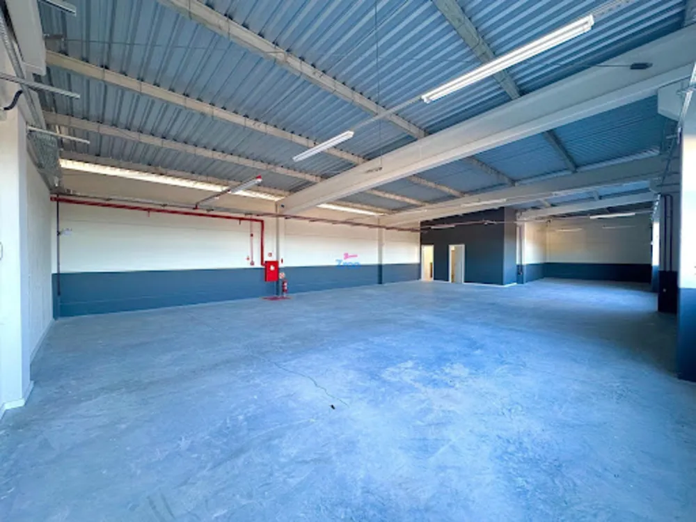Sala-Conjunto, 240 m² - Foto 1