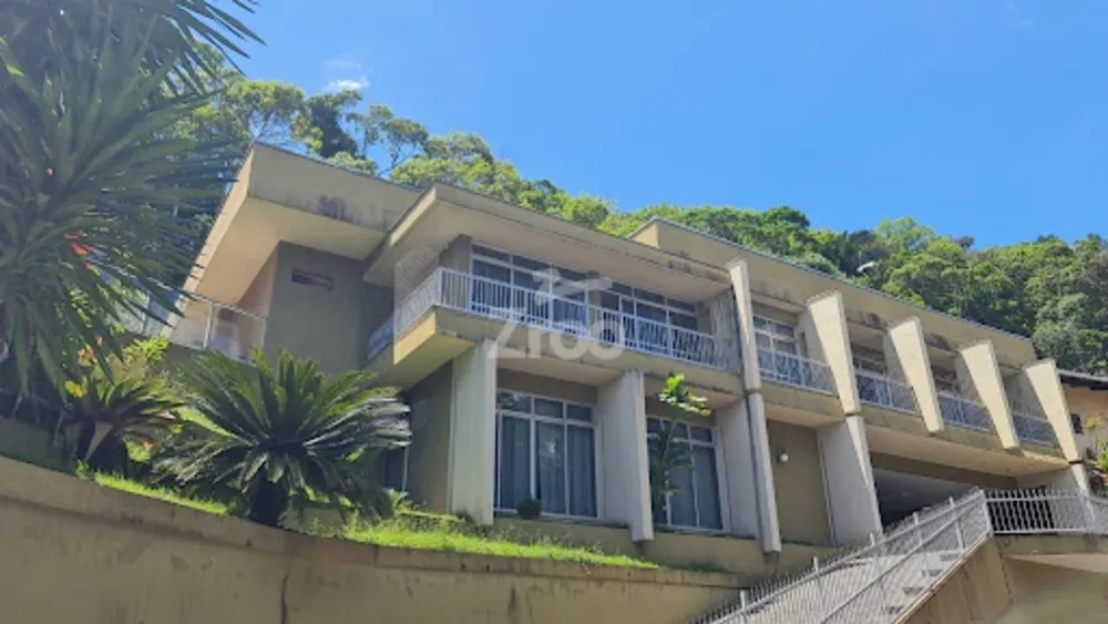 Casa, 6 quartos, 385 m² - Foto 1