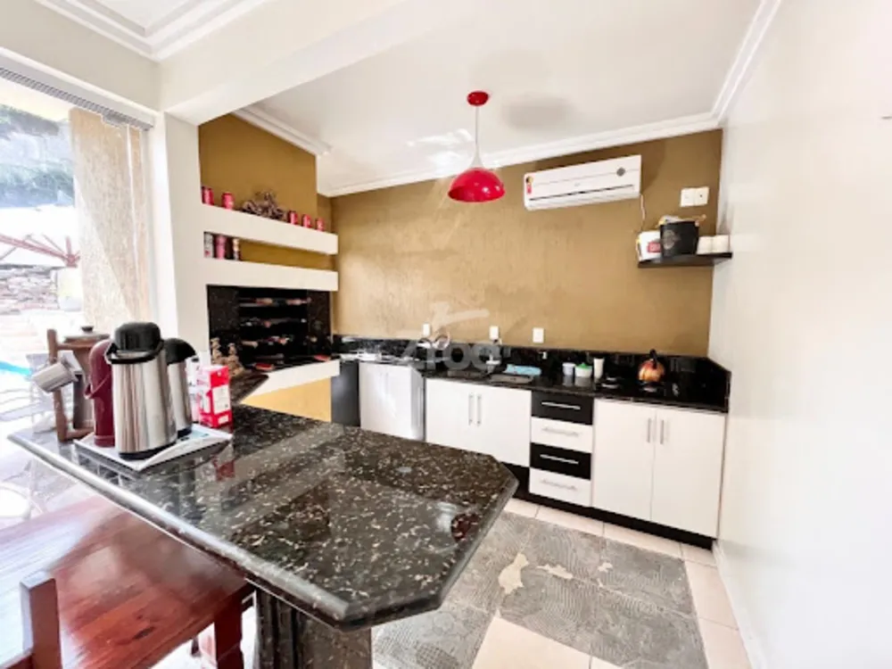 Casa, 6 quartos, 385 m² - Foto 5