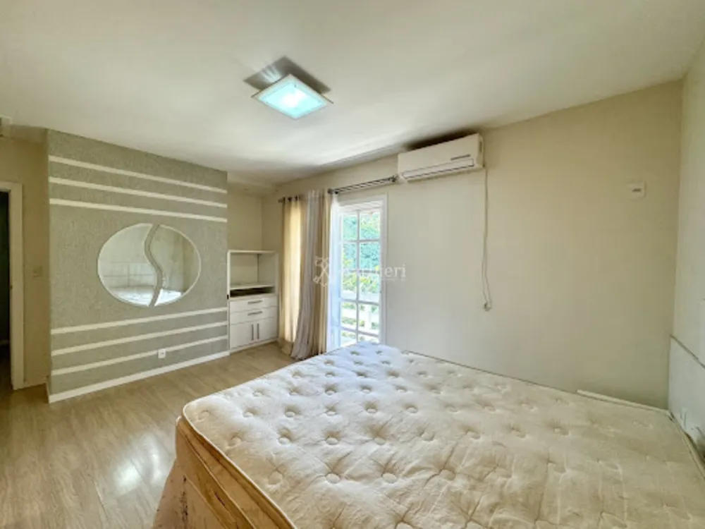 Casa, 3 quartos, 250 m² - Foto 3