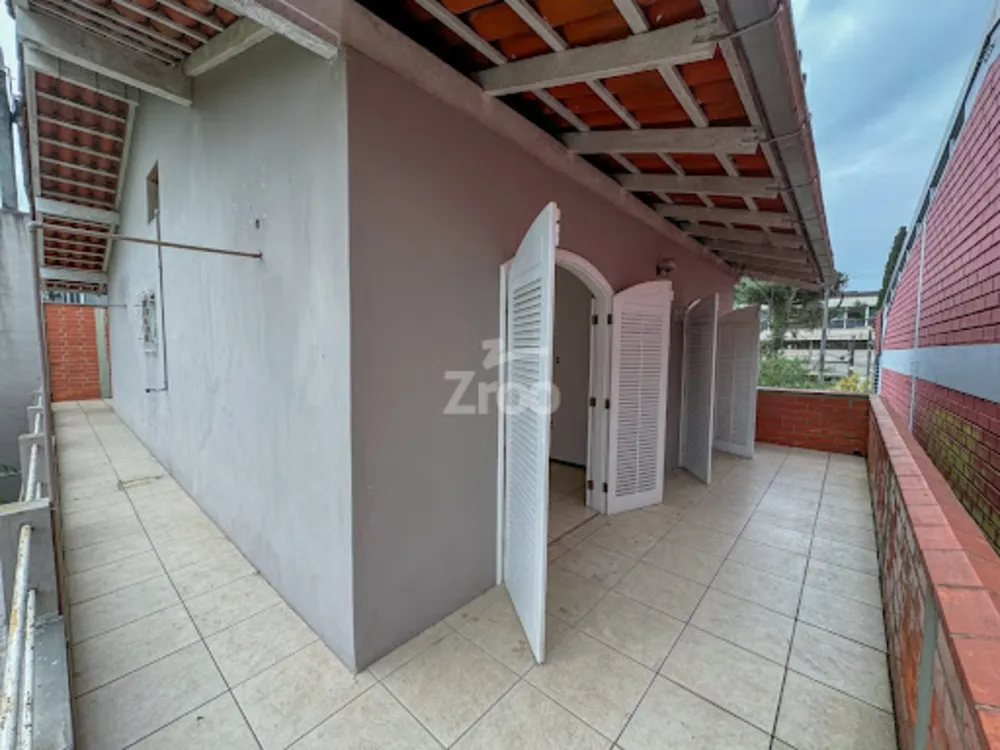 Casa, 3 quartos, 230 m² - Foto 15
