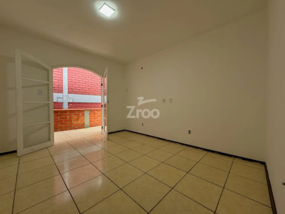 Casa, 3 quartos, 230 m² - Foto 5